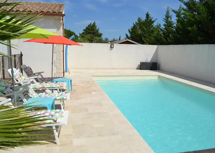 Joli Appartement Au Calme Entre Nimes Et Avignon